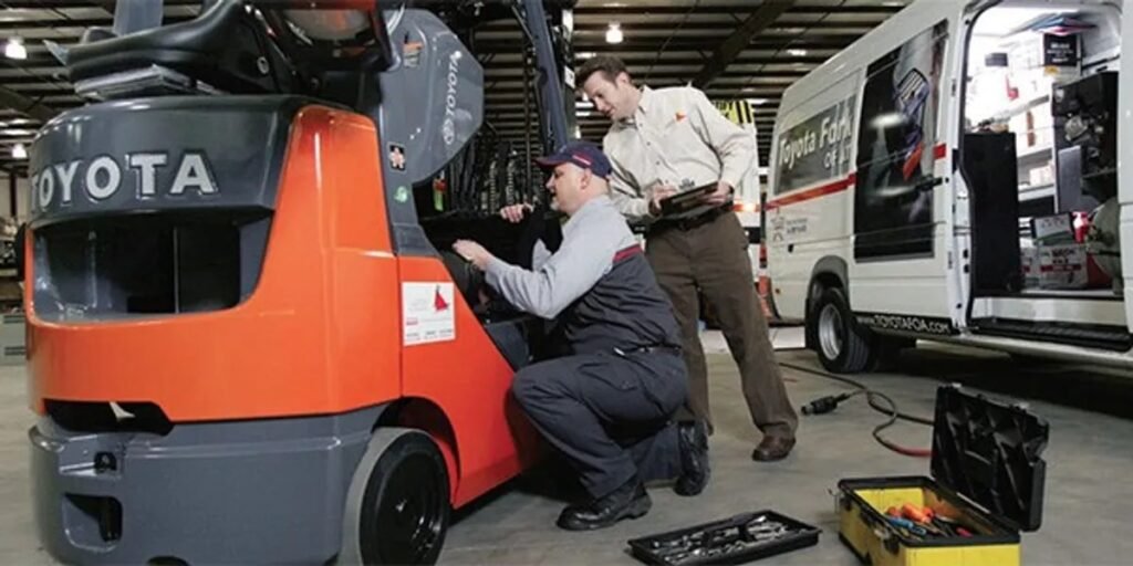 Preparing Your Forklift Fleet for Hurricane Season in Texas